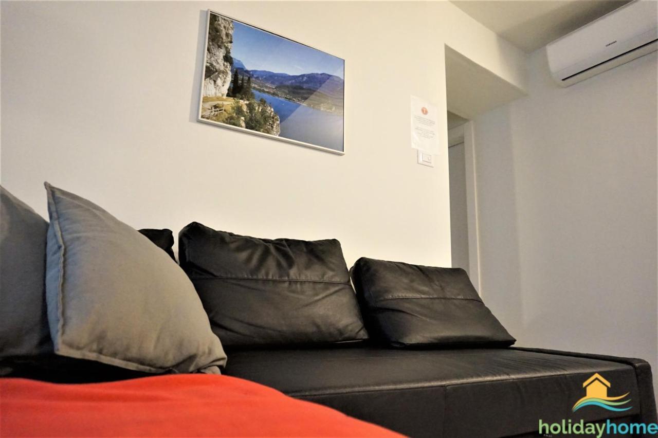 Apartament Fabrizia Apartment Riva del Garda Bagian luar foto